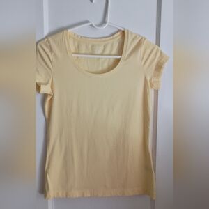 Land's End fitted lightweight cotton modal scoop neck t- shirt faint yellow XS